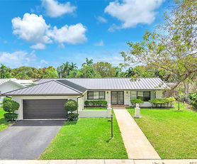 Single Family Residence EMERALD HILLS