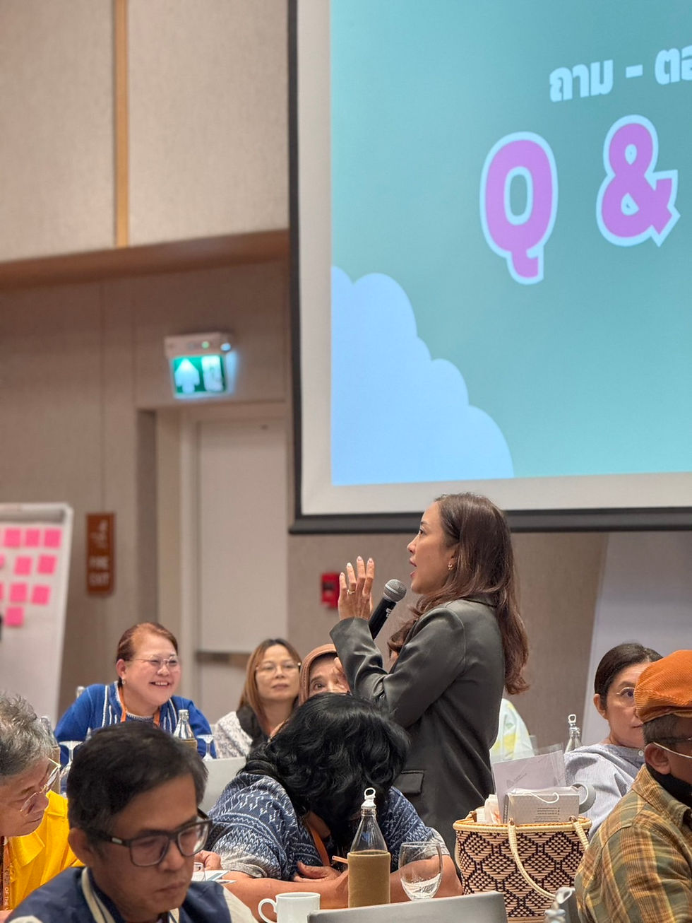 Thai Health Promotion Foundation Organises "Simple Drug Communication as Daily Routine" Training by Asst. Prof. Dr. Teerada Chongkolrattanaporn