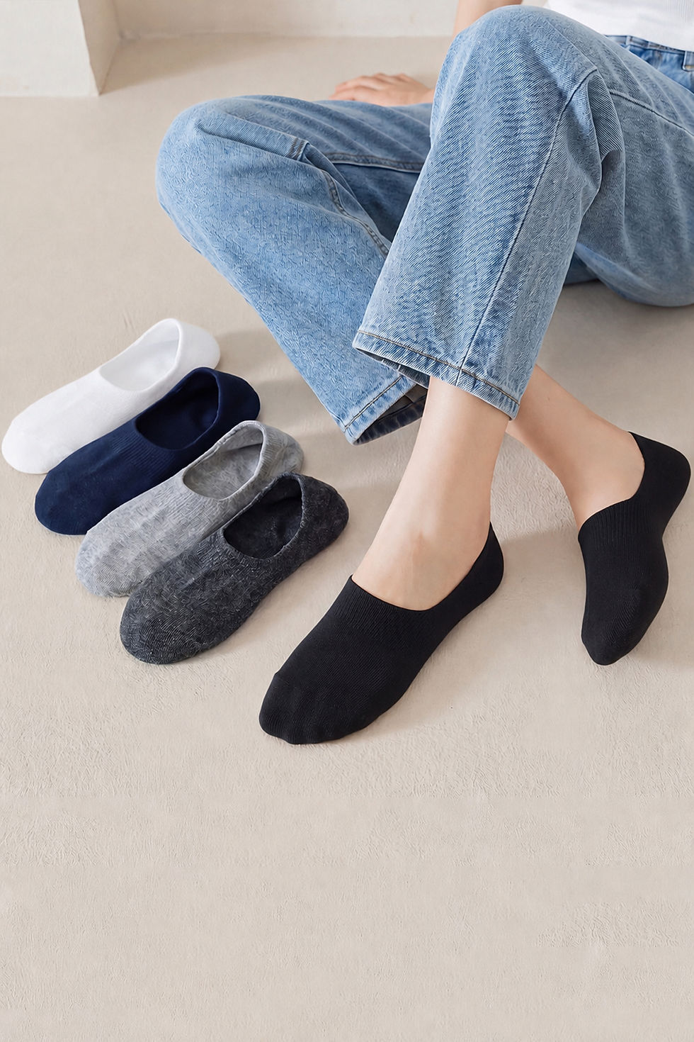 Thumbnail: Socksop 6 Pairs Black Invisible Socks