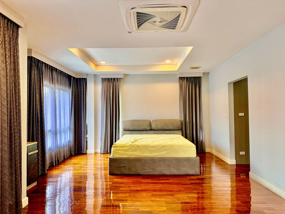 ภาพขนาดย่อ: ขายบ้านหรู Grand Bangkok Boulevard พระราม 9–ศรีนครินทร์ | 79 ตร.ว. | 4 นอน 5 น้ำ