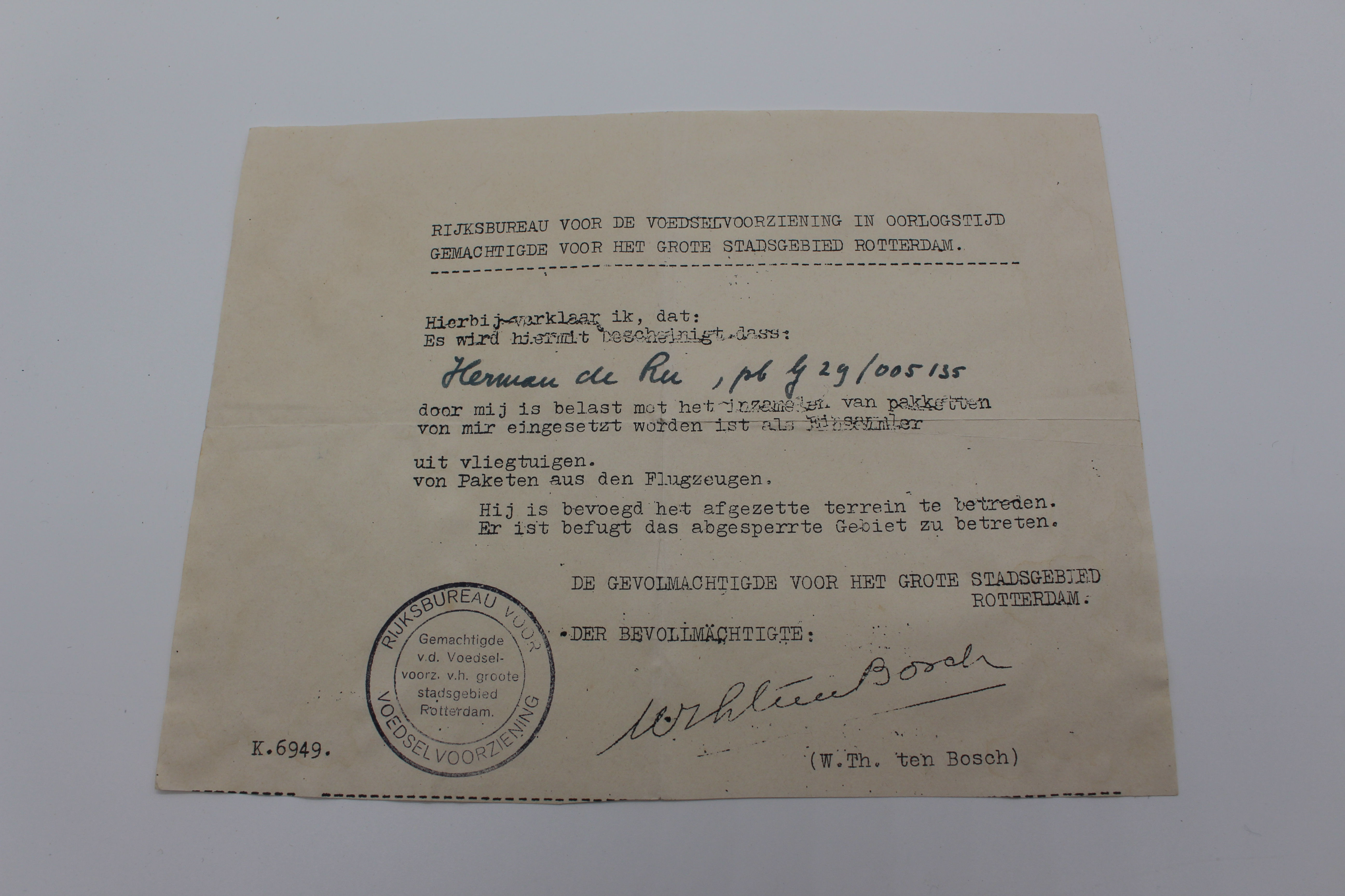 Authorization to collect airdropped packages, dropzones Rotterdam