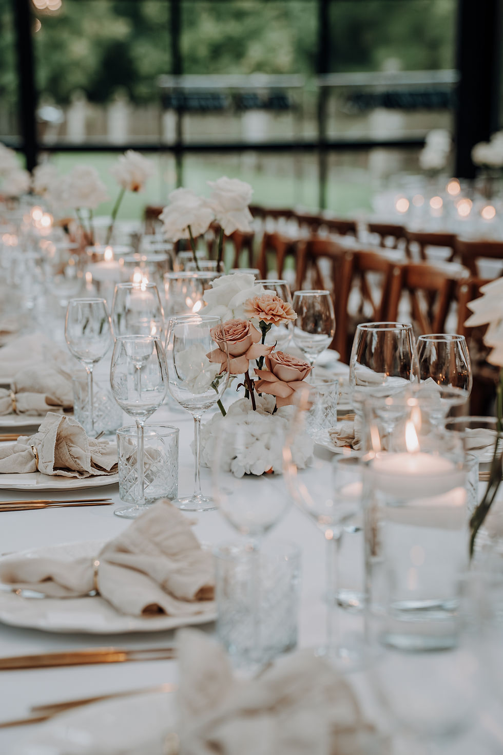 Hochzeit Orangerie Schlossgut Lautenbach lange Tafeln