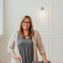 Larissa-22.jpg
