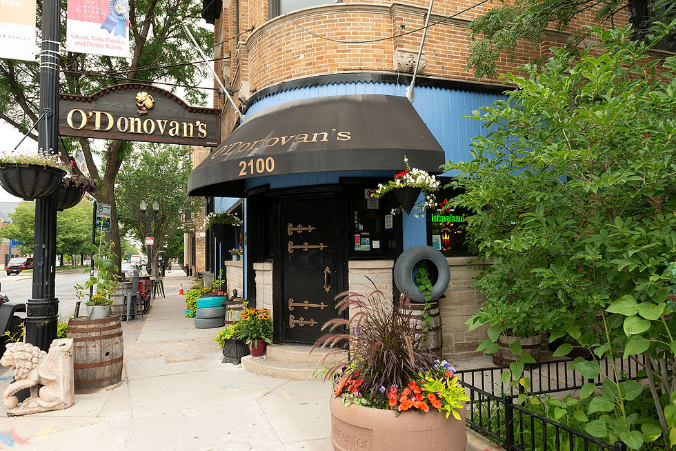 peak-realty-chicago-neighborhoods-ravenswood-o_donovans.jpg