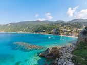 Jeftini letovi Beograd → Lefkada ✈️ Grčka već od 20€+? Ostrvo poznato po tirkiznom moru, spektakularnim liticama i nekim od najljepših plaža Mediterana