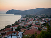 Jeftini letovi Sarajevo → Lesbos ✈️ Grčka već od 20€+? Posjeti ostrvo maslinika, termalnih izvora i predivnih plaža Egejskog mora