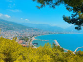 Jeftini letovi Kraljevo → Alanya ✈️ – tvoj brzi bijeg na tursko sunce 🌞