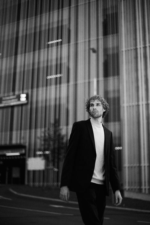 model, male model, malli, miesmalli, mallikuvaus, mallikansiokuvaus, malliportfolio 
© arto arvilahti