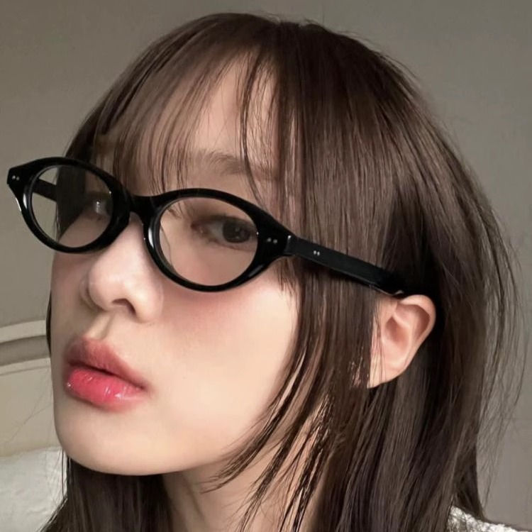 Thumbnail: Women Oval Retro Glasses Small Frame Fashion 