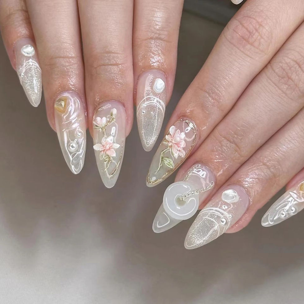 Thumbnail: Fantasy Press on 3D False Nails 