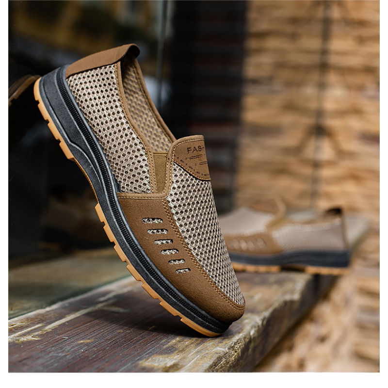 Thumbnail: Cloth Breathable Mesh Surface Soft Bottom Anti-slip Leisure Men's Shoes
