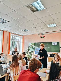 IMG-123877acb3222694a3729e6f43e4b371-V