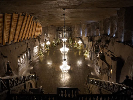 ④ 戦後80年　アンネフランクの家とアウシュビッツを訪ねる旅　※写真動画追加中