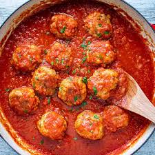 Meatballs in sauce