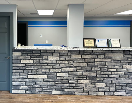 front counter at Ridgeview Automotive in Elizabethville PA