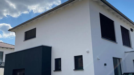 Außenansicht Einfamilienhaus mit Vorbau