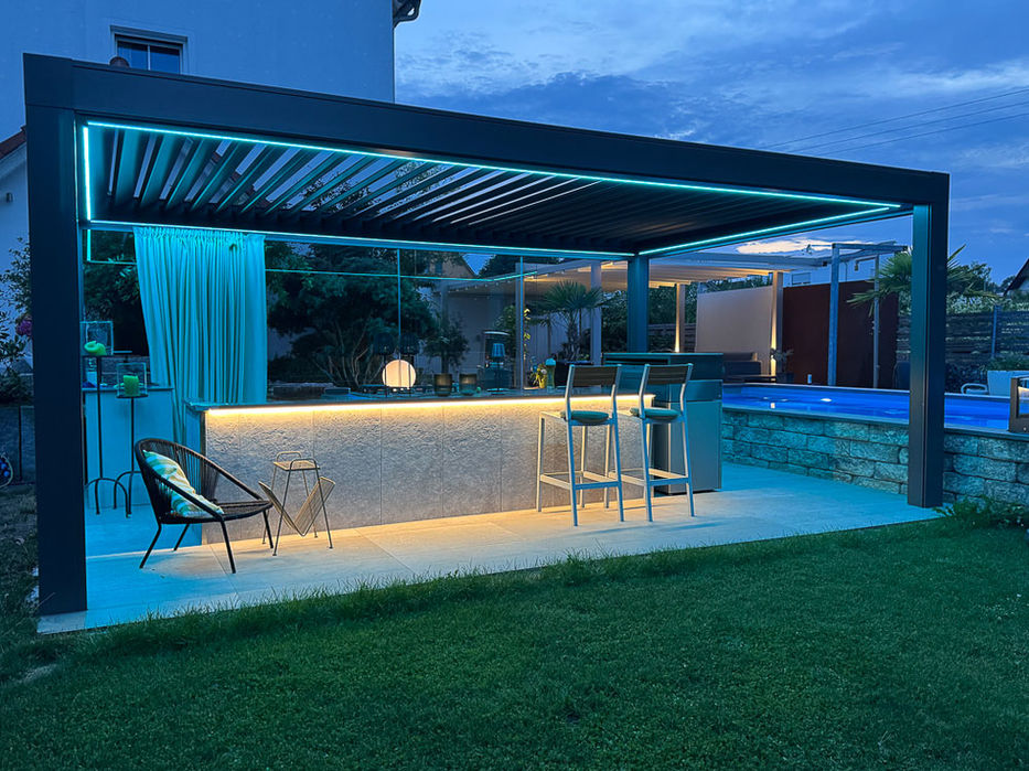 Pergola Niklas Garten und Pool