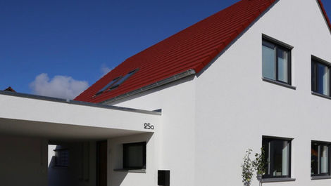 Einfamilienhaus mit überdachtem Hauseingang