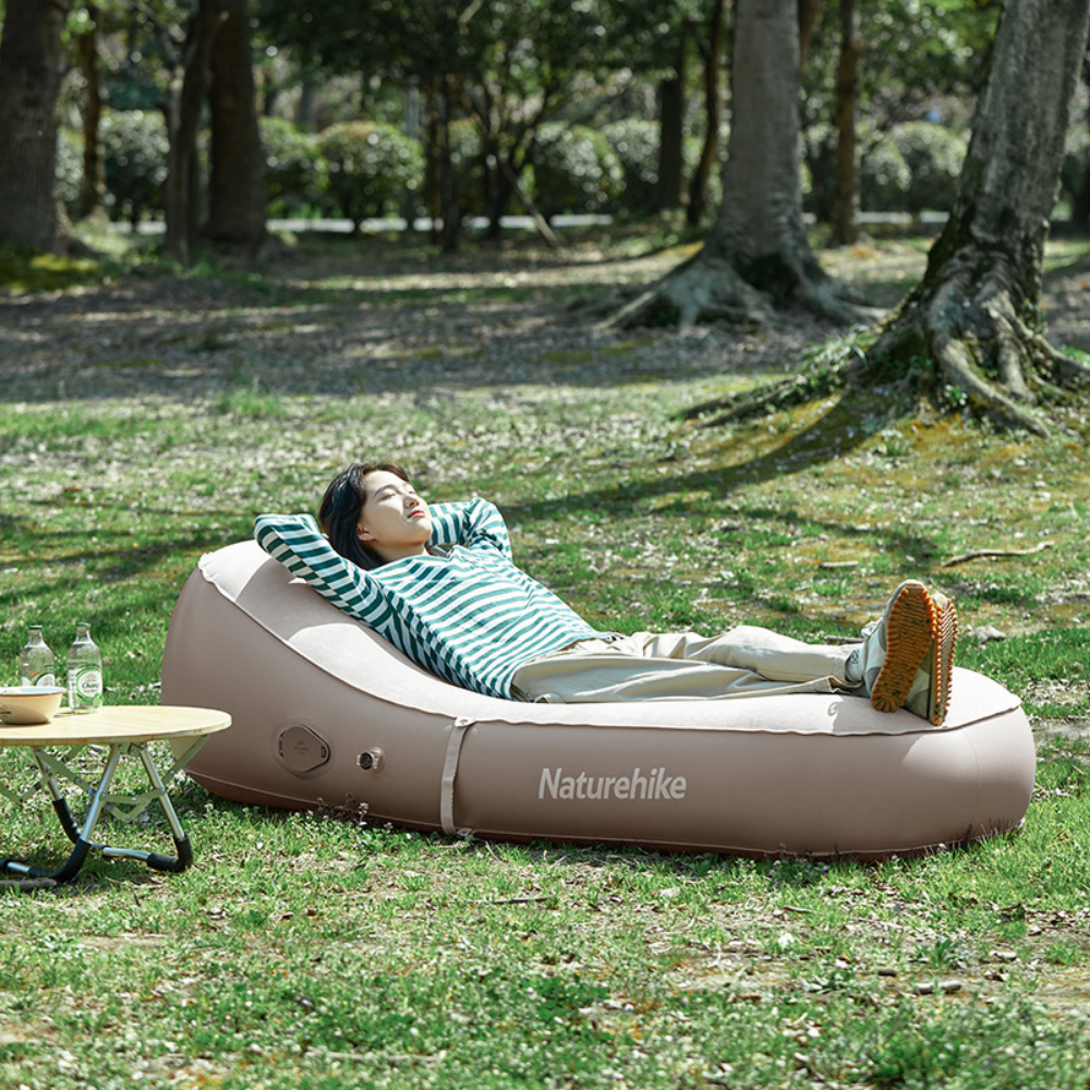 NATUREHIKE Camping Lazy Boy Sofa Bed Lanyue with Built-In Pump