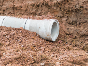 How Underground Drain Pipes Affect the Performance of Your Eavestrough System