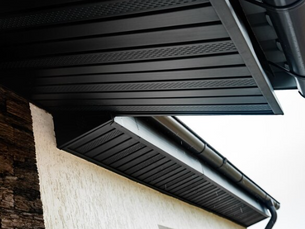 Why Seamless Eavestroughs Are a Smart Choice for Oshawa Properties