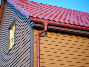 How Eavestrough Systems Help Protect Exterior Walls from Long-Term Moisture Damage