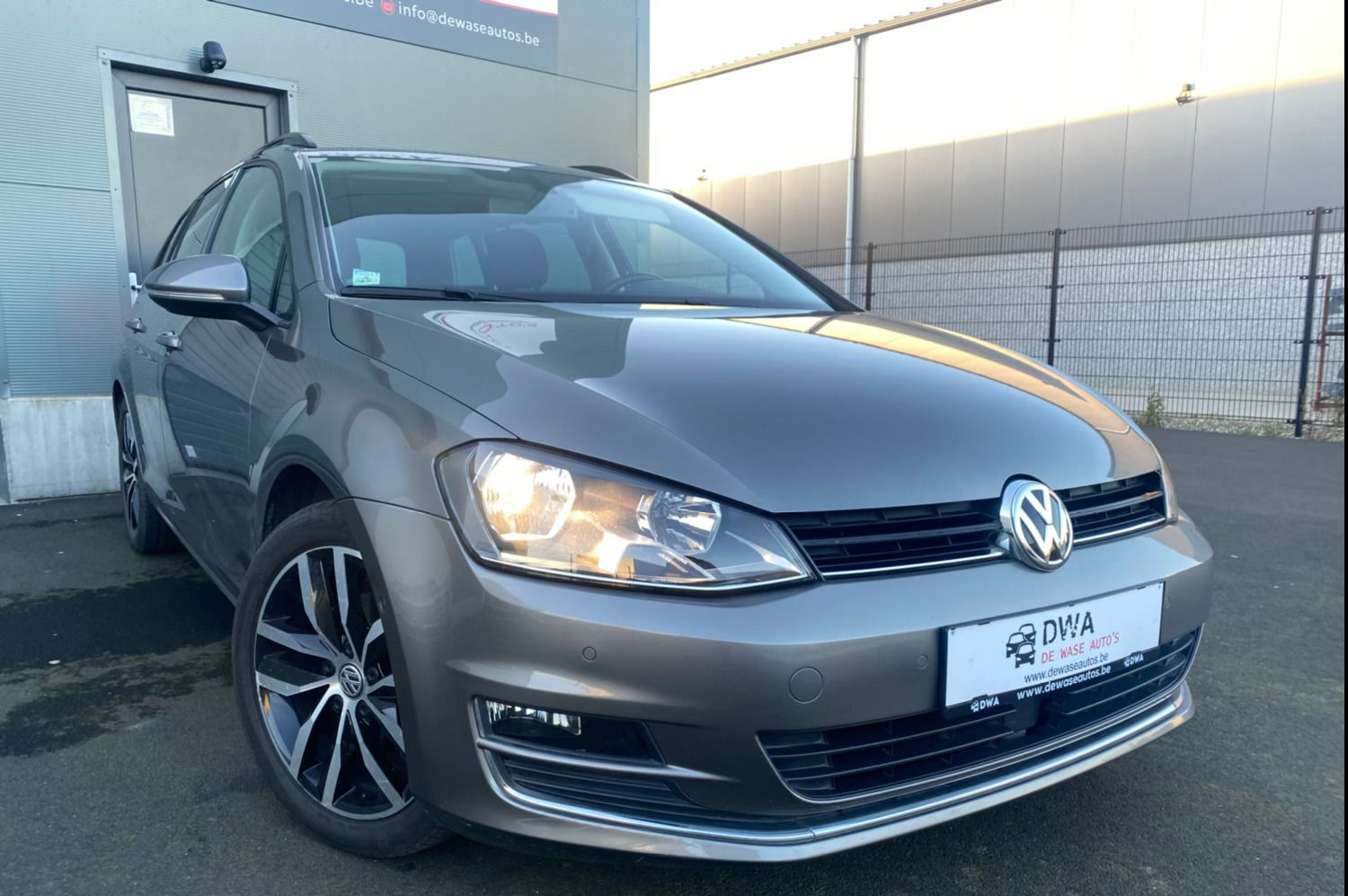 VOLKSWAGEN GOLF 1.4i DSG Highline -Automaat - BTW aftrekbaar