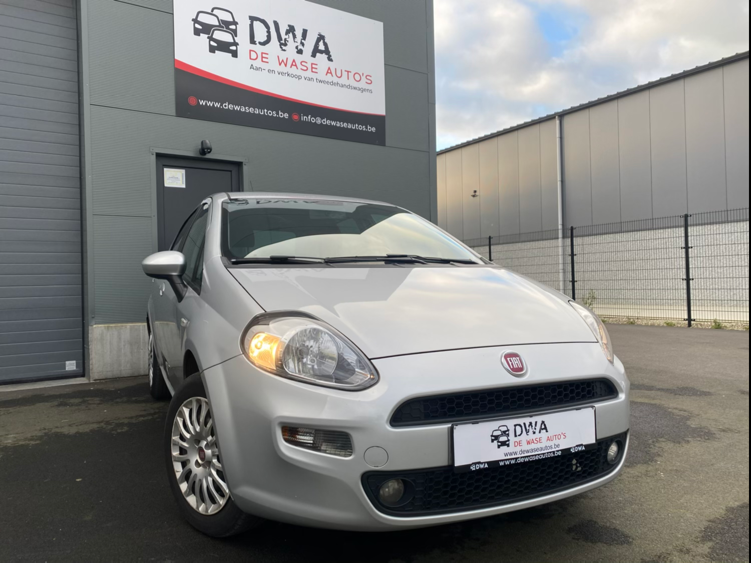 Fiat Punto 1.2Benzine - Airco - 5Deurs Cruise - 12M Garantie