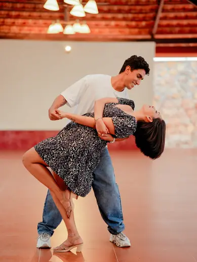 Couple dancing pose for pre wedding shoot