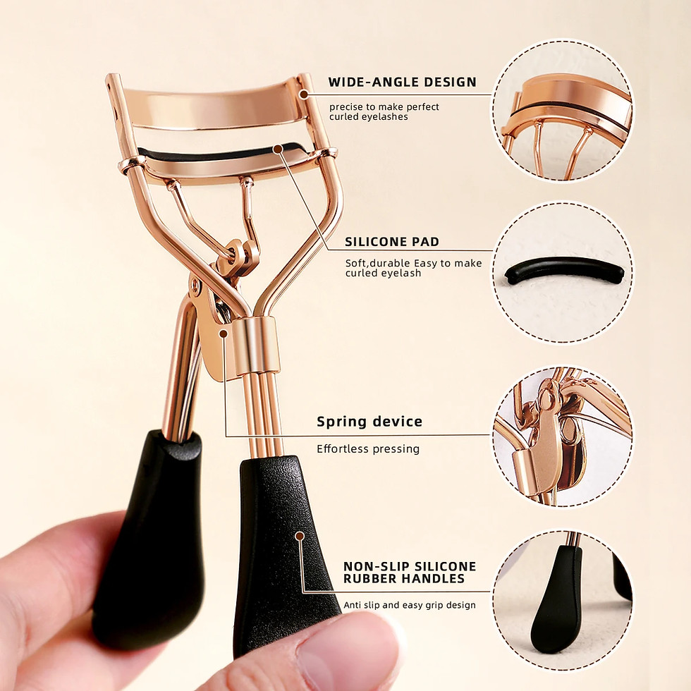 Thumbnail: Portable Eyelash Curler With 15 Silicone Pads and Stainless Steel Eyelash