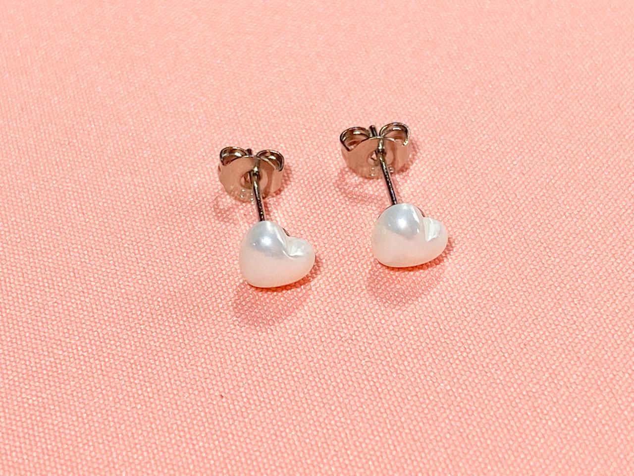 Aretes de acero y perla cultivada