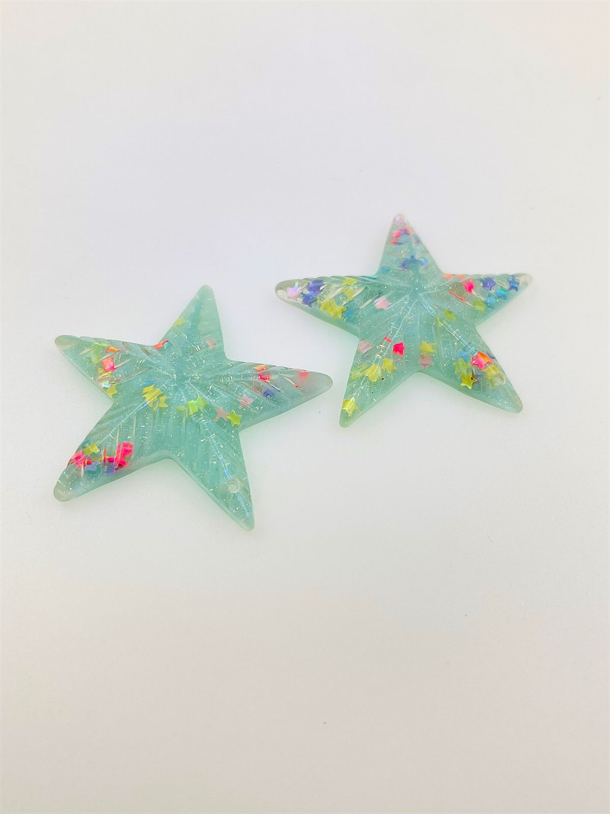 Dije estrella multicolor