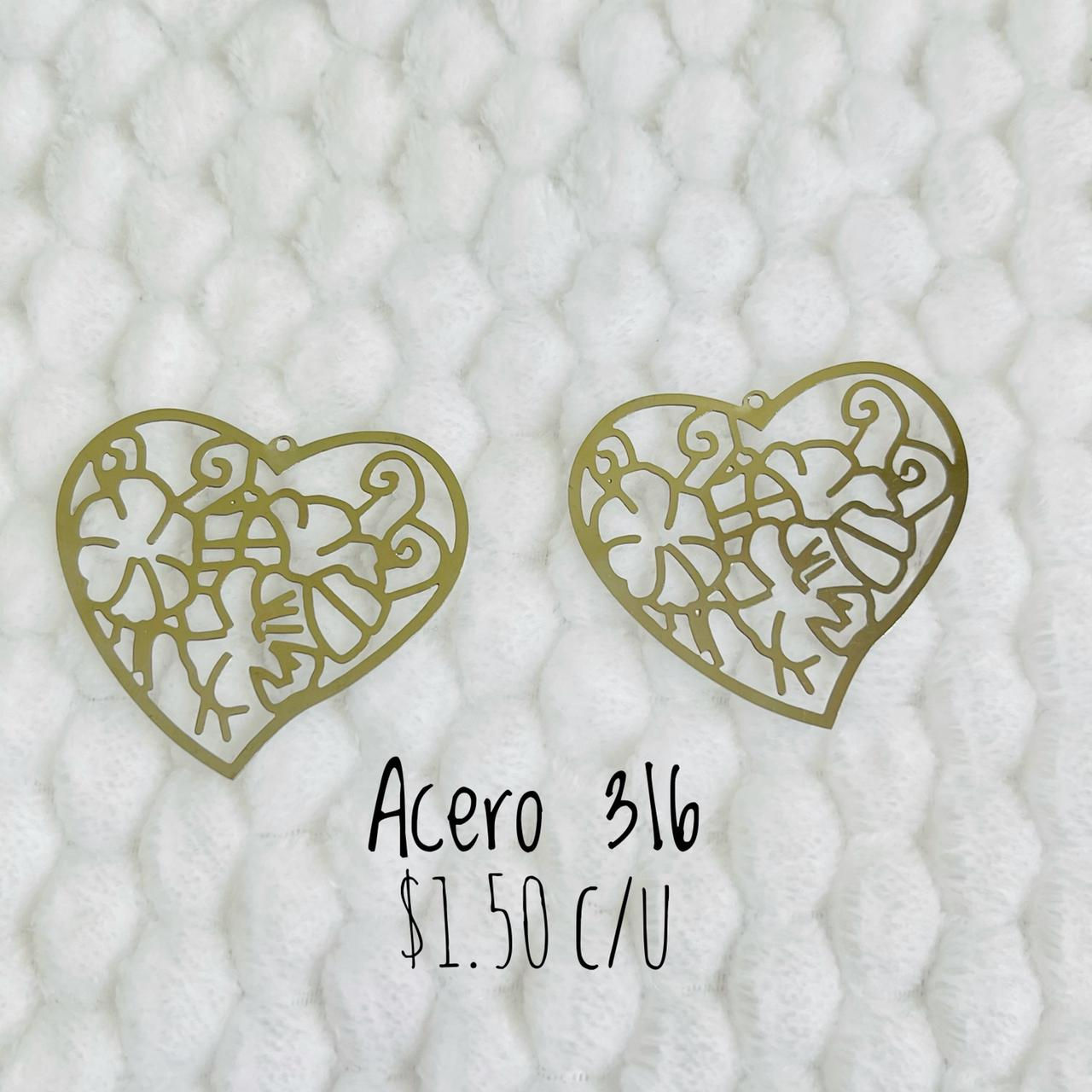 Dije de acero corazón