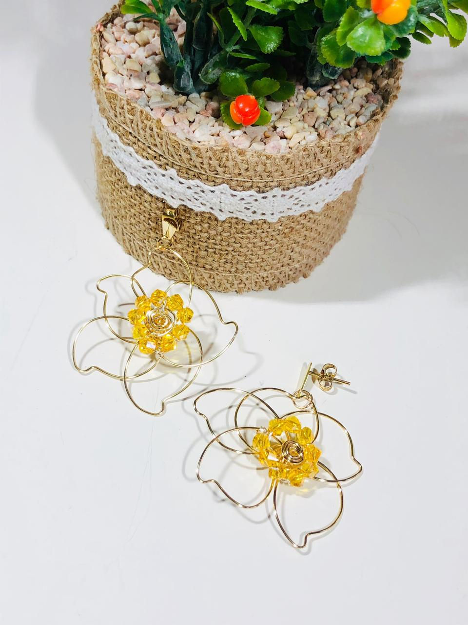 Aretes de oro laminado