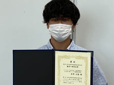 優秀発表賞の授賞式を行いました。