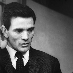 Pasolini durante le riprese del film di Bolognini, _La notte brava_, 1959 © Rome_ Union Ph