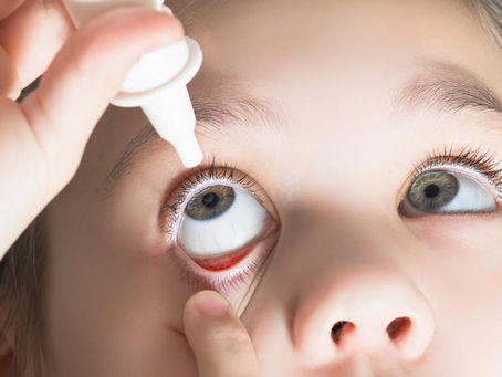 L’Ortottista puo’ instillare un collirio farmacologico?