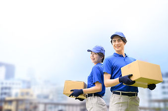 配送作業員の男女