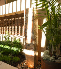 Elegant onyx water feature in a Las Vegas courtyard