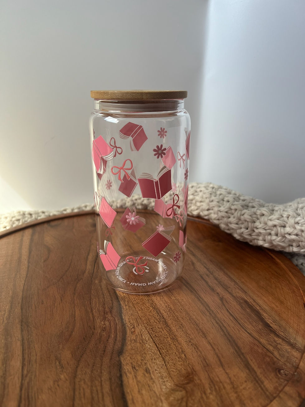 Thumbnail: Books & Bow Glass Tumbler 