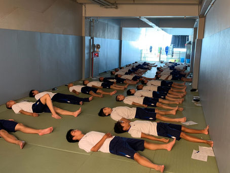 学校法人天満学園太成学院大学高等学校「高校生とヨガ授業」No.1