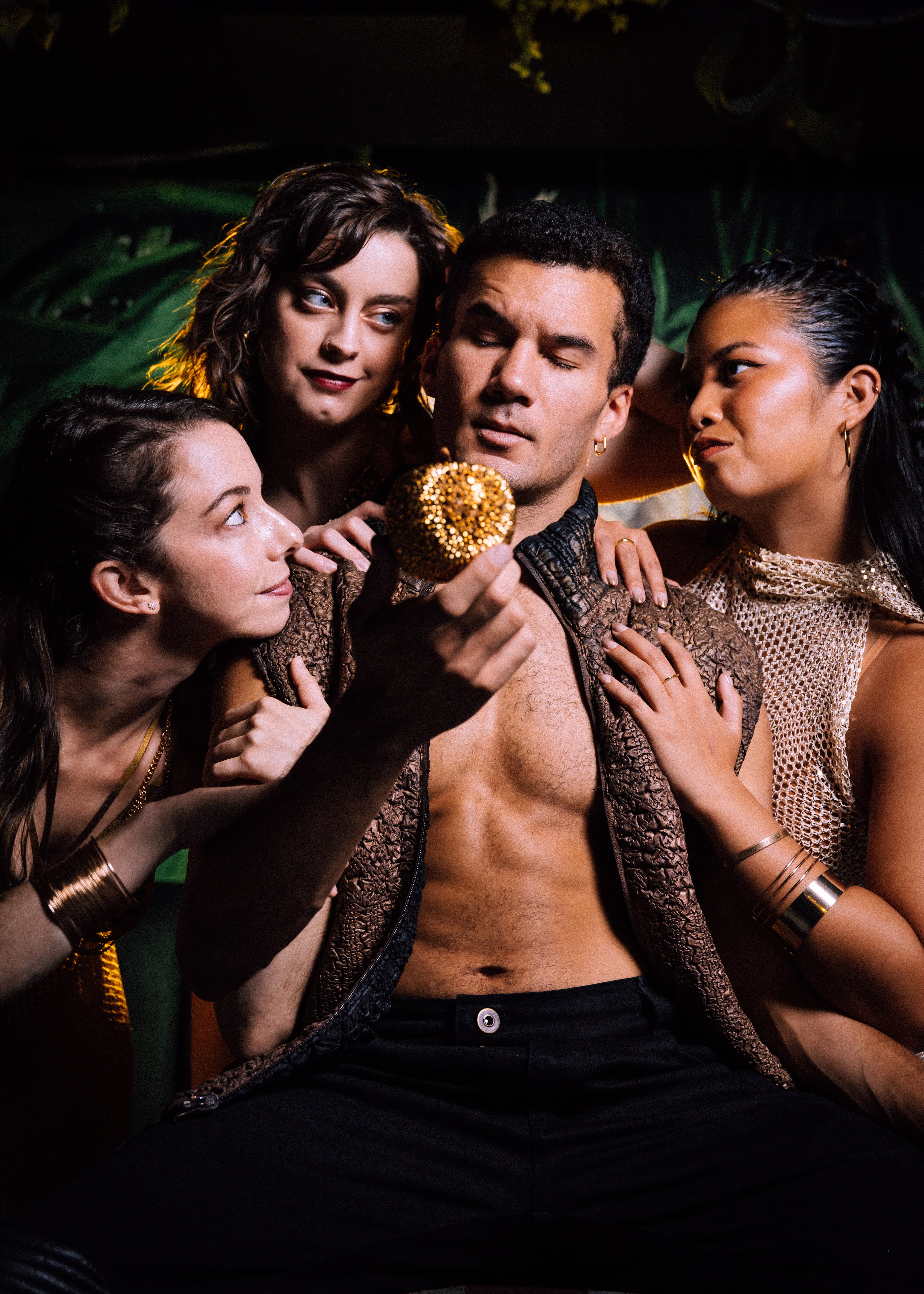 Thistle Dance Opens New Production RED DELICIOUS In A Speakeasy In Chelsea  Image