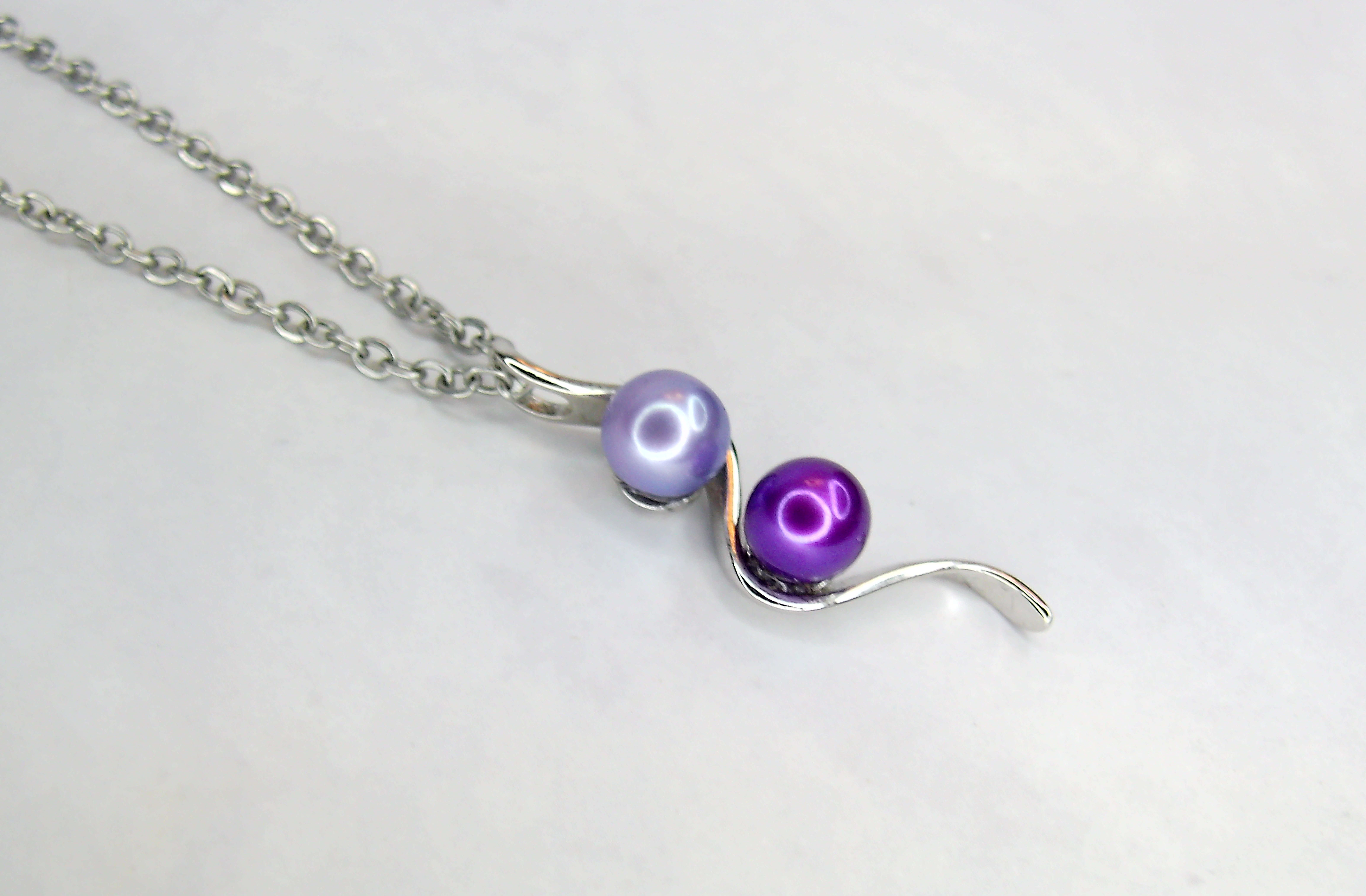 Dual Curve Necklace