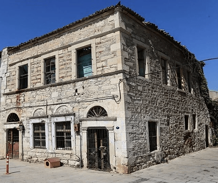 Eski Foça (Tarihi Taş Evler ve Sahil)