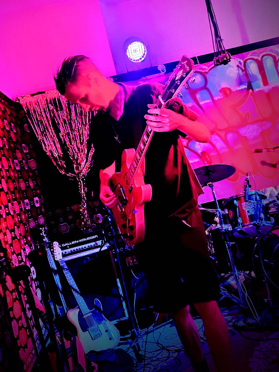 Taipan Tucky at Elixir Music House