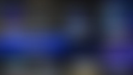 Hari Bahasa Isyarat Internasional (HBII) 2026 diperingati di berbagai wilayah Indonesia melalui beragam kegiatan, mulai dari diskusi, seminar, teater musikal, hingga penyalaan lampu biru di ruang publik. Beragam kegiatan tersebut menjadi ruang untuk mengangkat pentingnya hak asasi manusia bagi Tuli, akses komunikasi dan informasi, serta pemahaman terhadap bahasa dan budaya Tuli.