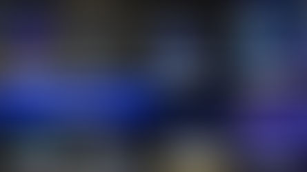 Hari Bahasa Isyarat Internasional (HBII) 2026 diperingati di berbagai wilayah Indonesia melalui beragam kegiatan, mulai dari diskusi, seminar, teater musikal, hingga penyalaan lampu biru di ruang publik. Beragam kegiatan tersebut menjadi ruang untuk mengangkat pentingnya hak asasi manusia bagi Tuli, akses komunikasi dan informasi, serta pemahaman terhadap bahasa dan budaya Tuli.