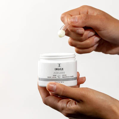 Thumbnail: Ageless Total Repair Creme