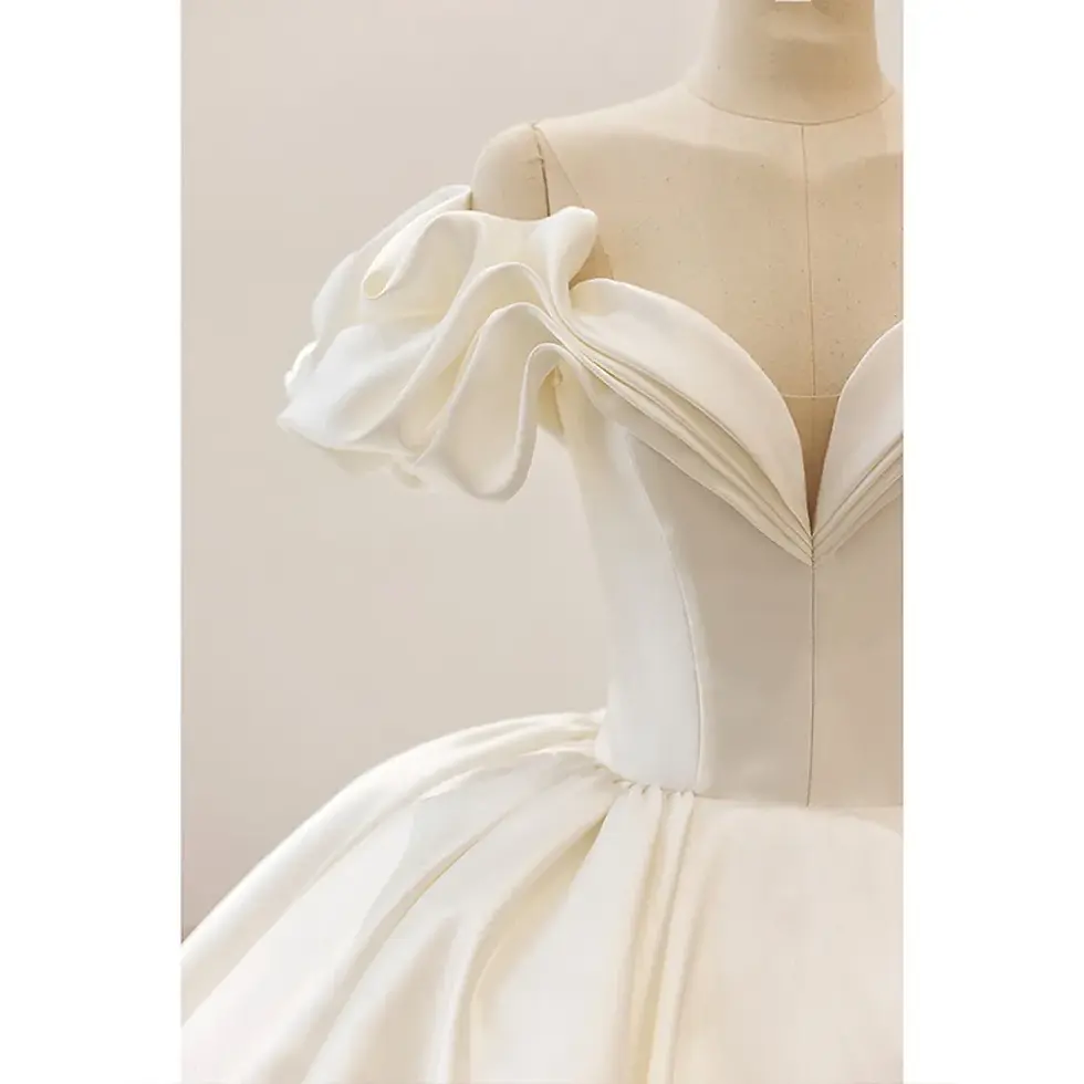 Thumbnail: Off the Shoulder Flowers Short Sleeve Sweetheart Neck Lace Up Back Satin Ball
