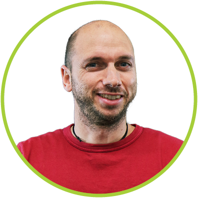 team-victorrozalen-closeup.png